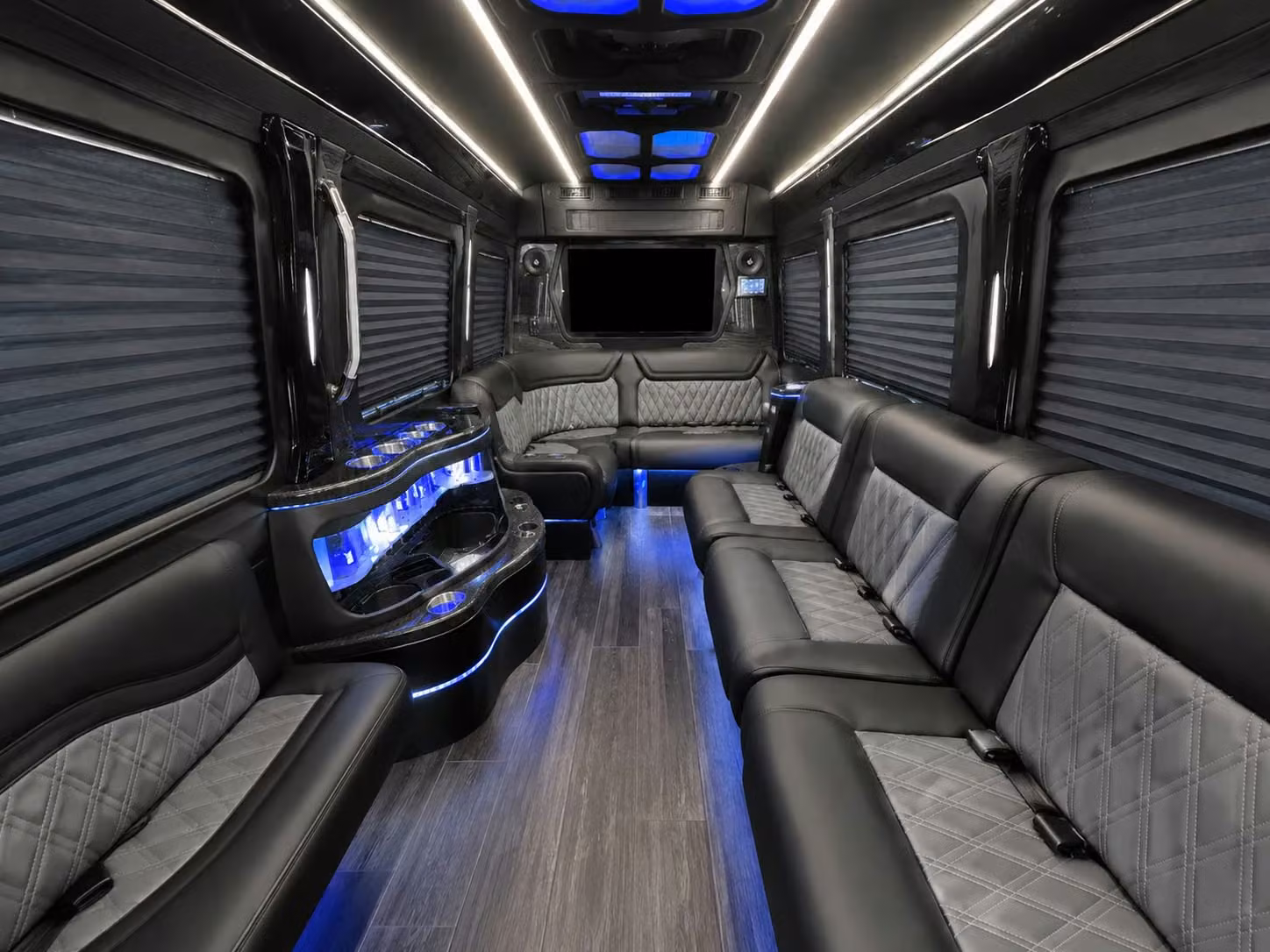 grand rapids airport transportation
