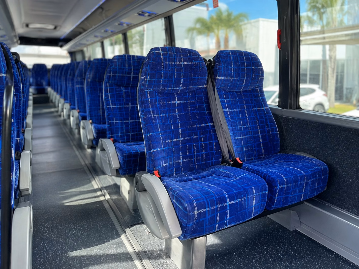grand rapids motor sports golf and specialty sporting event shuttles