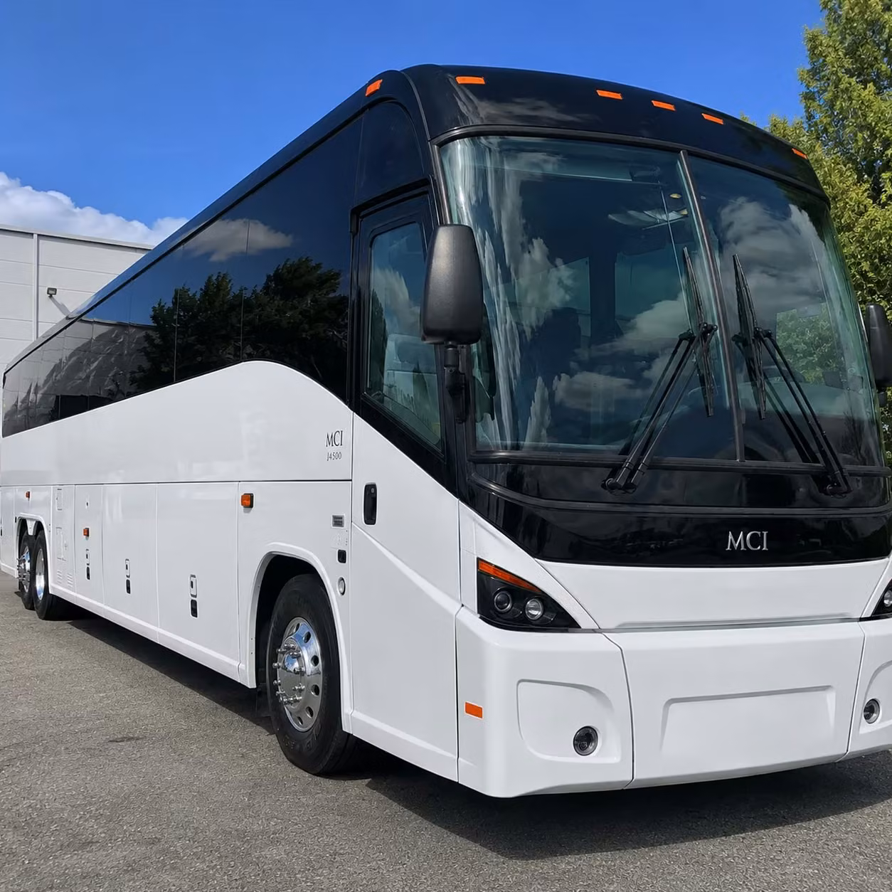 heading outside grand rapids you can still compare airport transportation options