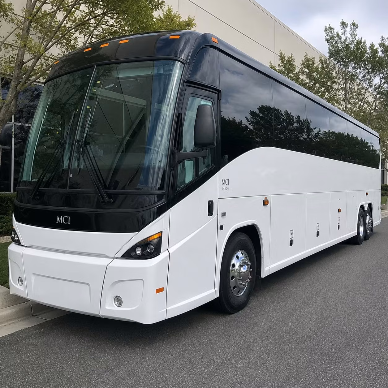 remote parking lot shuttles for grand rapids business parks and campuses